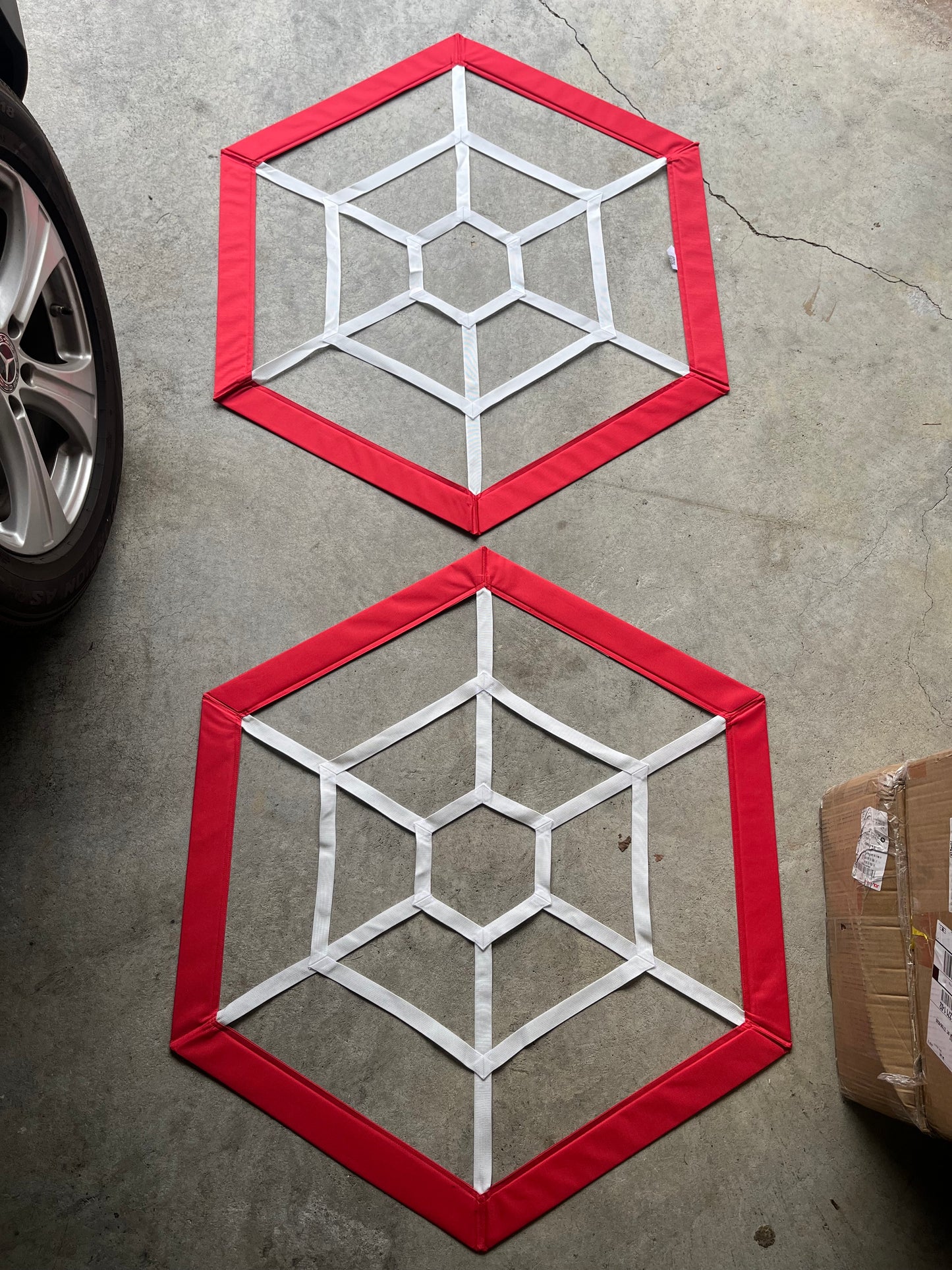 Webbi | Your Portable Yard Game in Red